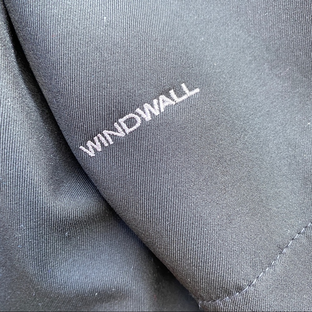 The North Face Softshell Jacket - Picture 4 of 8